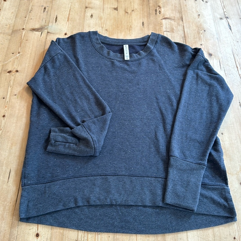Athleta sweatshirt/top